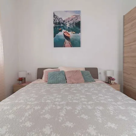 Holiday In Privlaka - Zadar Riviera 41330 Prázdninový dům